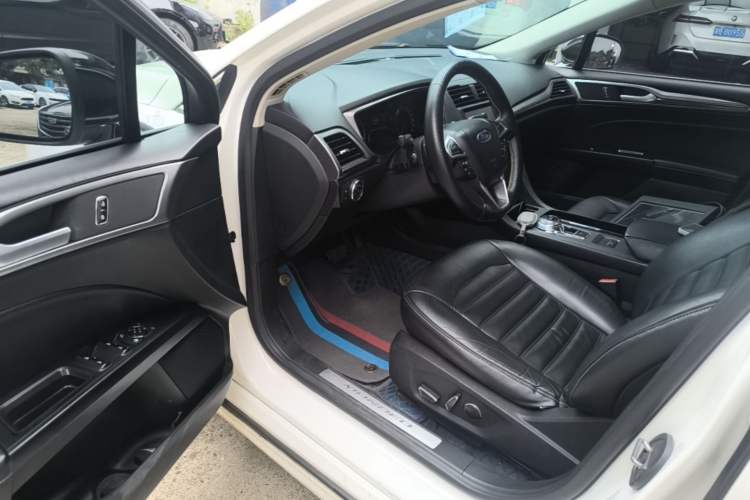 Used Ford Mondeo 2017 Facelifted EcoBoost 180 Fashion Edition Driver Seat