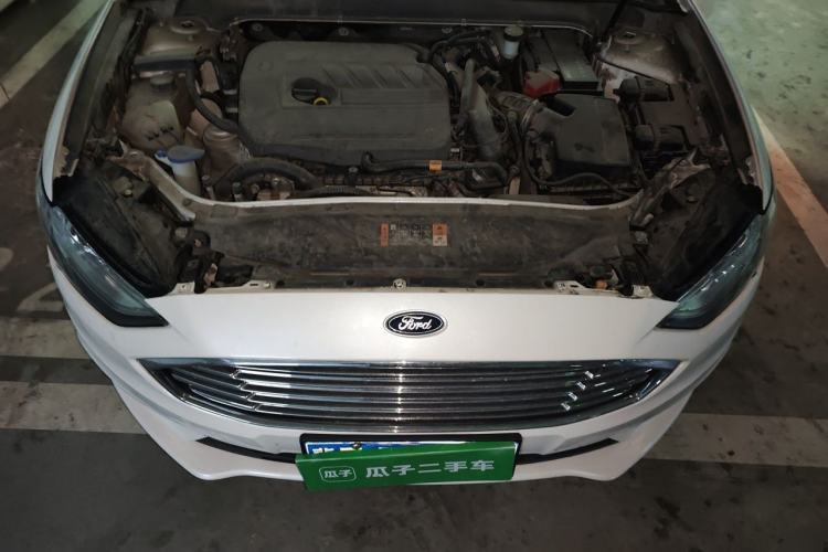 Used Ford Mondeo 2017 EcoBoost 180 Stylish Model Engine Bay