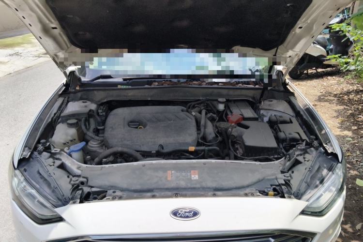 Used Ford Mondeo 2017 EcoBoost 180 Comfort Model Engine Bay