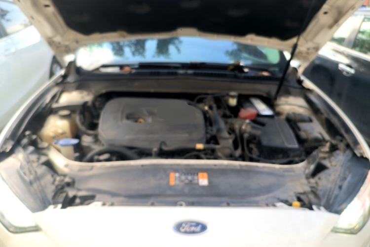 Used Ford Mondeo 2017 EcoBoost 180 Stylish Model Engine Bay