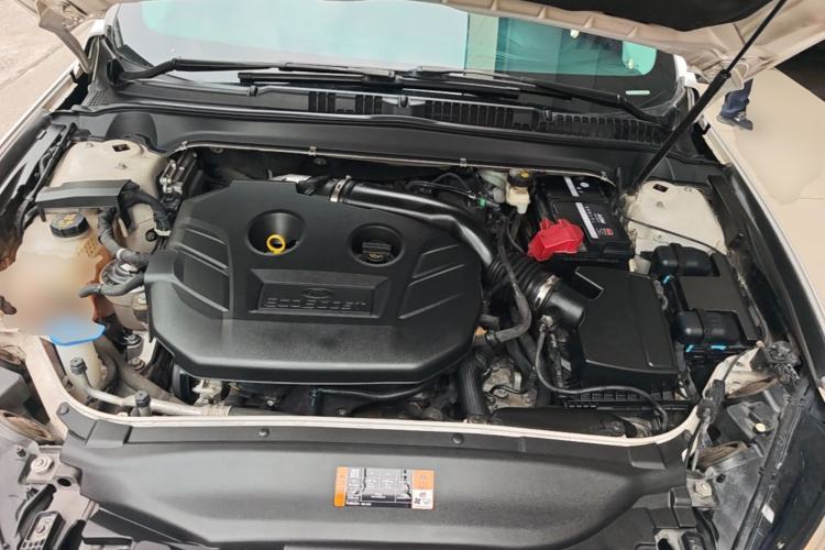 Used Ford Mondeo 2017 EcoBoost 200 Stylish Model Engine Bay
