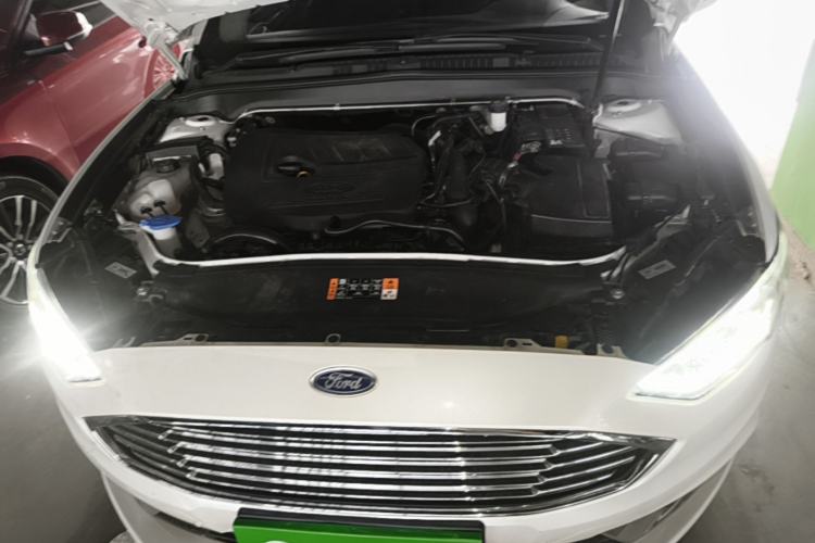 Used Ford Mondeo 2017 Restyled EcoBoost 180 Luxury Version Engine Bay