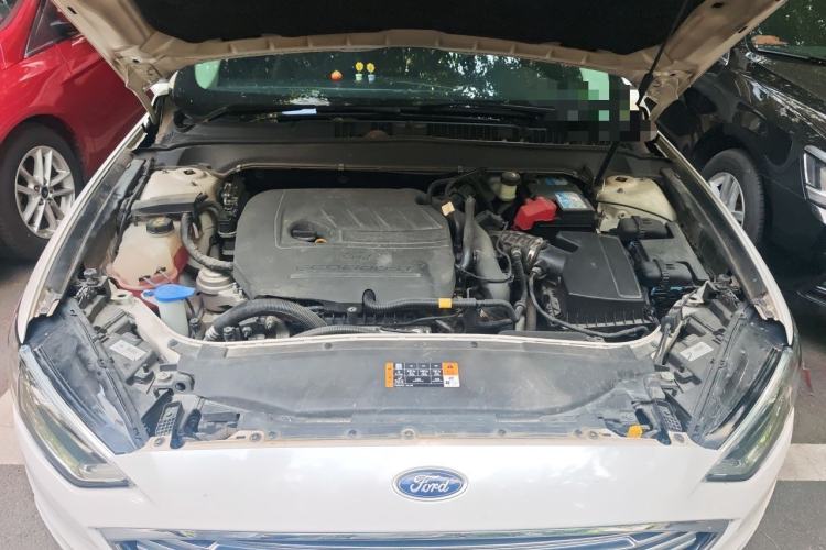Used Ford Mondeo 2017 EcoBoost 180 Luxury Model Engine Bay