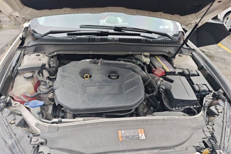 Used Ford Mondeo 2017 EcoBoost 200 Stylish Model Engine Bay