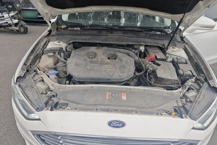 Used Ford Mondeo 2017 EcoBoost 200 Luxury Model Engine Bay
