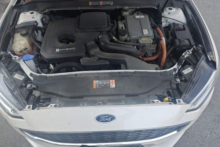 Used Ford Mondeo 2017 2.0L HEV ZhiZun Flagship Version Engine Bay