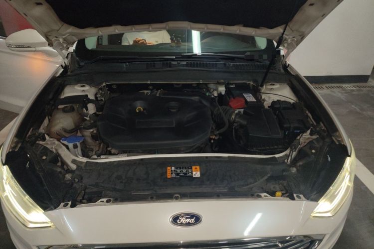 Used Ford Mondeo 2017 EcoBoost 200 Stylish Model Engine Bay