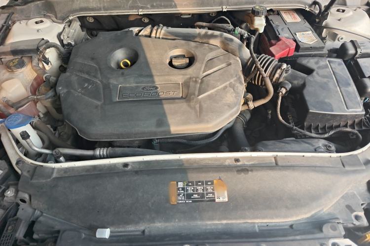 Used Ford Mondeo 2017 EcoBoost 200 Luxury Model Engine Bay
