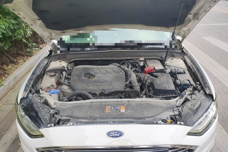 Used Ford Mondeo 2017 EcoBoost 180 Stylish Model Engine Bay
