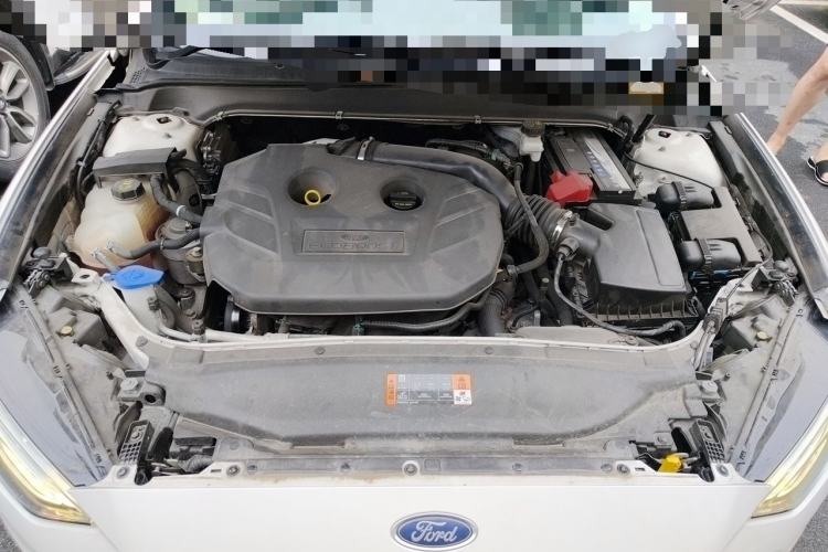 Used Ford Mondeo 2017 EcoBoost 200 Stylish Model Engine Bay