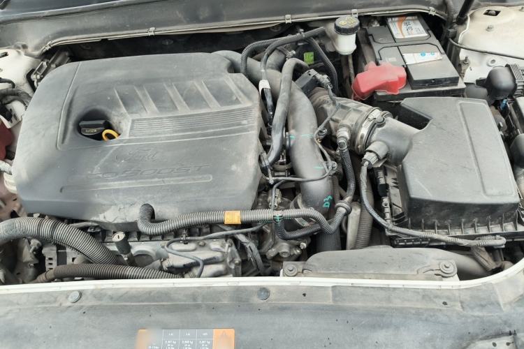 Used Ford Mondeo 2017 EcoBoost 180 Stylish Model Engine Bay