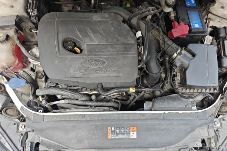 Used Ford Mondeo 2017 EcoBoost 180 Stylish Model Engine Bay