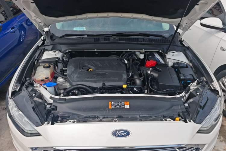 Used Ford Mondeo 2017 Facelifted EcoBoost 180 Fashion Edition Engine Bay