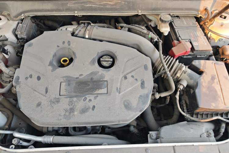 Used Ford Mondeo 2017 EcoBoost 200 Stylish Model Engine Bay