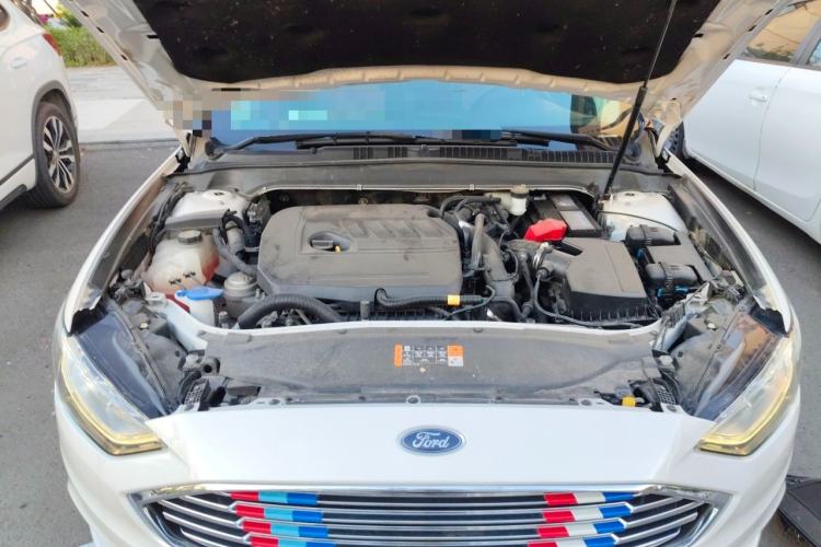 Used Ford Mondeo 2017 EcoBoost 180 Stylish Model Engine Bay