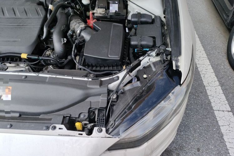 Used Ford Mondeo 2017 EcoBoost 180 Stylish Model Engine Bay Left