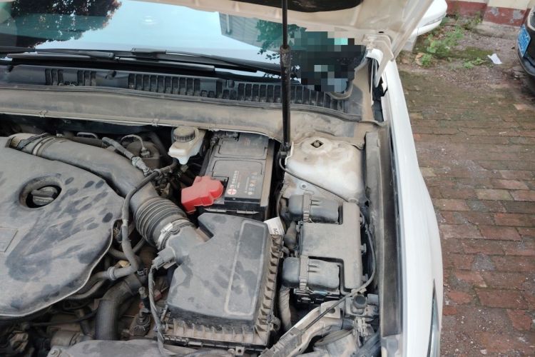 Used Ford Mondeo 2017 EcoBoost 200 Stylish Model Engine Bay Left