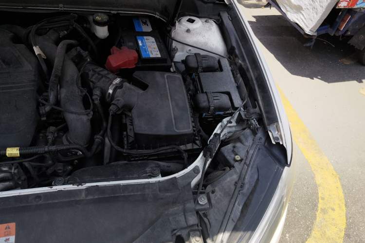 Used Ford Mondeo 2017 EcoBoost 180 Stylish Model Engine Bay Left