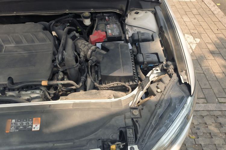 Used Ford Mondeo 2017 EcoBoost 180 Stylish Model Engine Bay Left