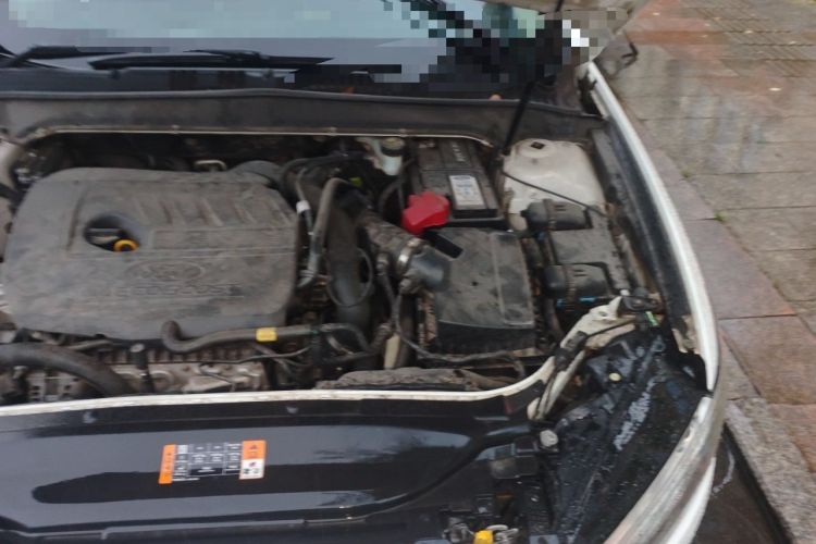 Used Ford Mondeo 2017 EcoBoost 180 Stylish Model Engine Bay Left