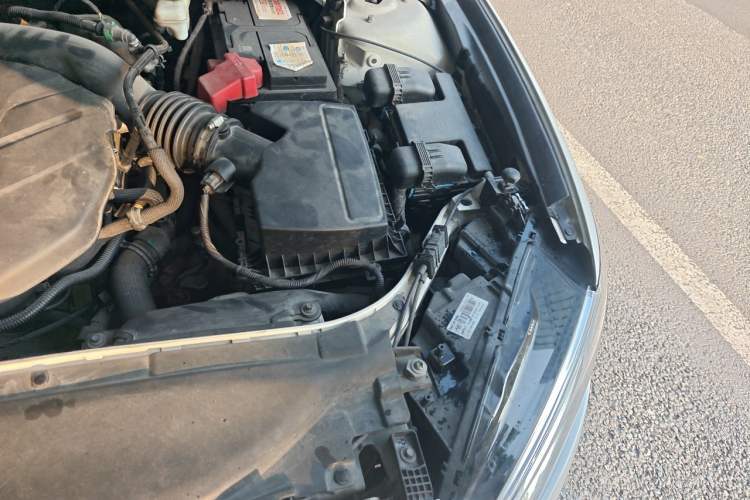 Used Ford Mondeo 2017 EcoBoost 200 Luxury Model Engine Bay Left