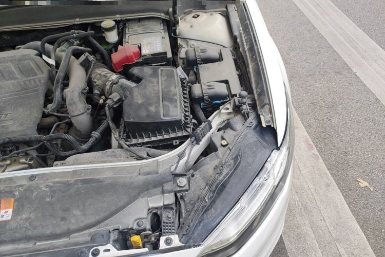 Used Ford Mondeo 2017 EcoBoost 180 Stylish Model Engine Bay Left