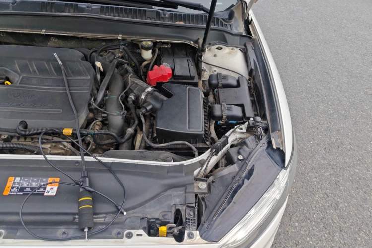 Used Ford Mondeo 2017 EcoBoost 180 Stylish Model Engine Bay Left