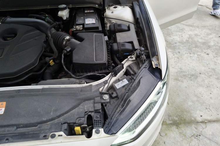 Used Ford Mondeo 2017 Facelifted EcoBoost 200 Luxury Version Engine Bay Left