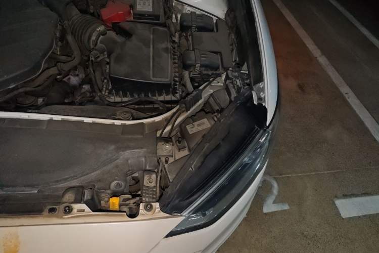 Used Ford Mondeo 2017 EcoBoost 245 Luxury Sport Model Engine Bay Left