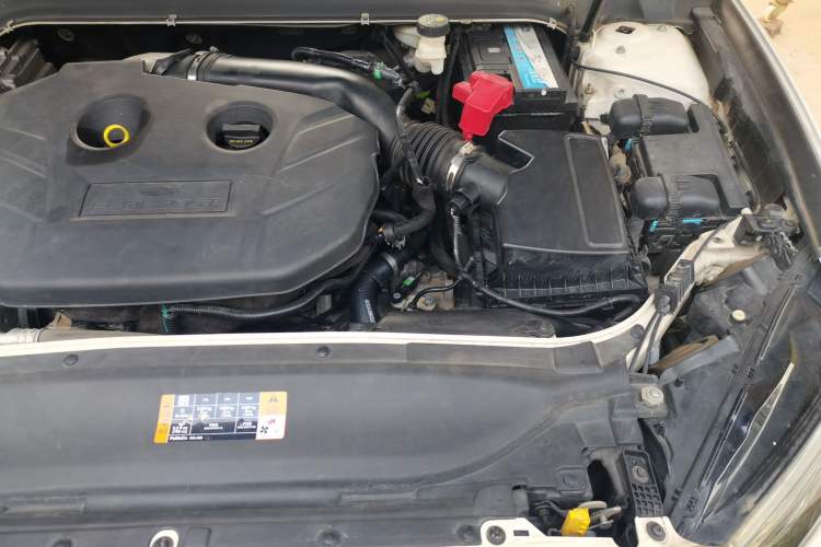 Used Ford Mondeo 2017 EcoBoost 200 Stylish Model Engine Bay Left