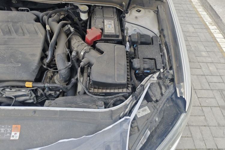 Used Ford Mondeo 2017 EcoBoost 180 Luxury Model Engine Bay Left