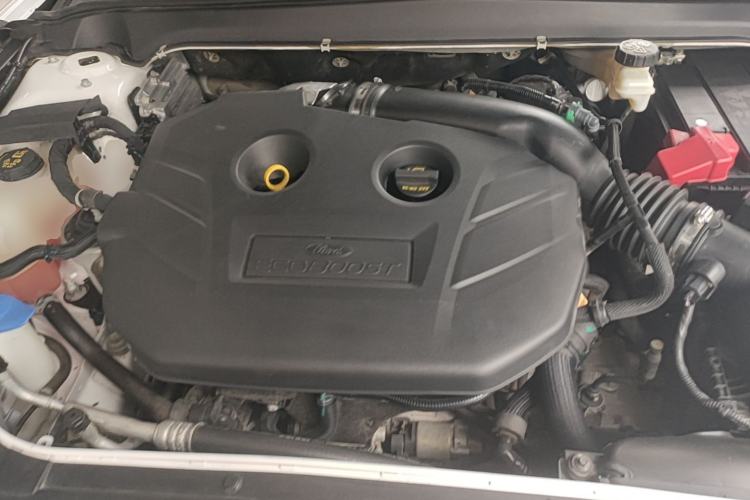 Used Ford Mondeo 2017 EcoBoost 200 Stylish Model Engine Bay