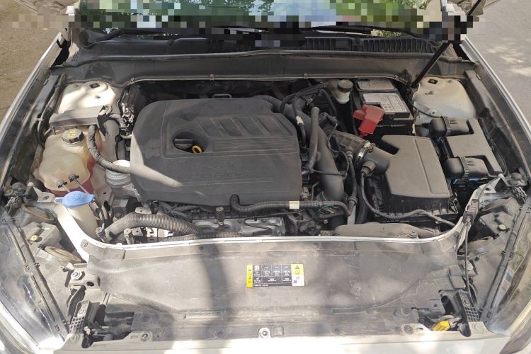 Used Ford Mondeo 2017 EcoBoost 180 Stylish Model Engine Bay