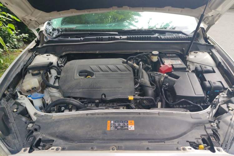 Used Ford Mondeo 2017 EcoBoost 180 Stylish Model Engine Bay