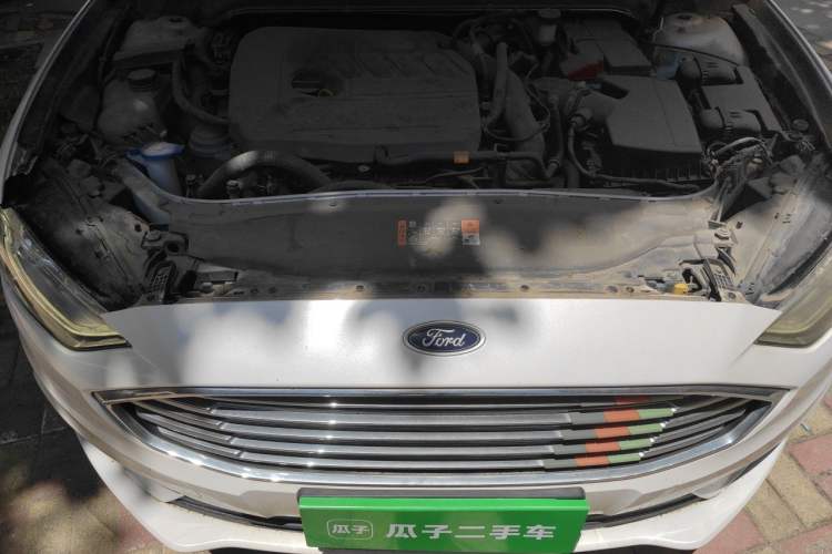 Used Ford Mondeo 2017 EcoBoost 180 Stylish Model Engine Bay