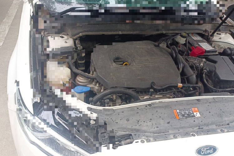Used Ford Mondeo 2017 EcoBoost 180 Ultimate Model Engine Bay Right