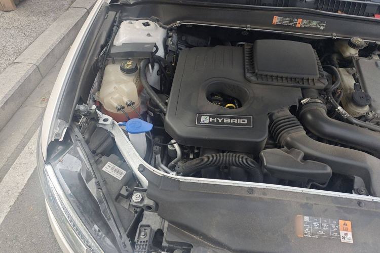 Used Ford Mondeo 2017 2.0L HEV ZhiZun Flagship Version Engine Bay Right