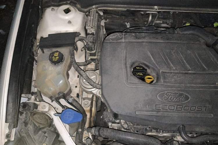 Used Ford Mondeo 2017 Facelifted EcoBoost 180 Fashion Edition Engine Bay Right