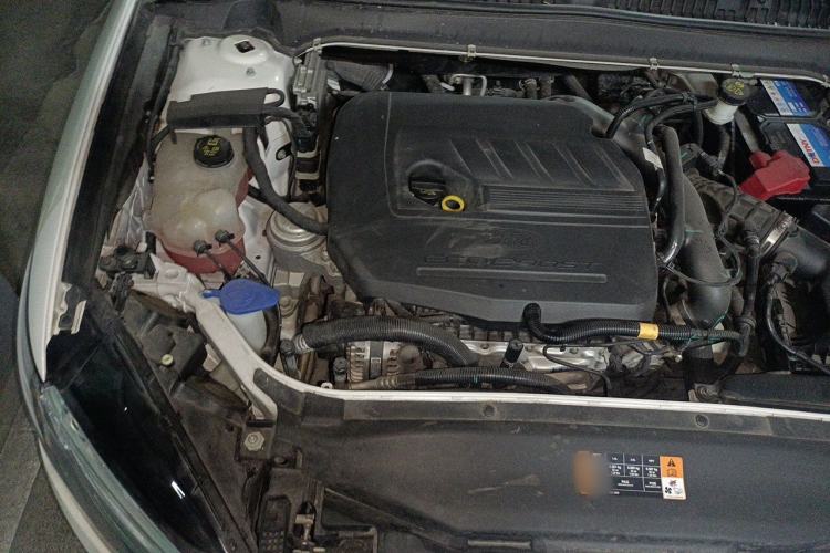 Used Ford Mondeo 2017 EcoBoost 180 Luxury Model Engine Bay Right