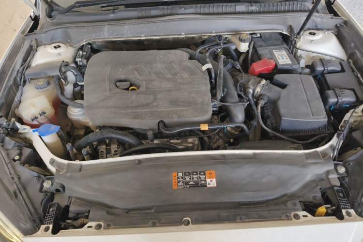 Used Ford Mondeo 2017 EcoBoost 180 Stylish Model Engine Bay