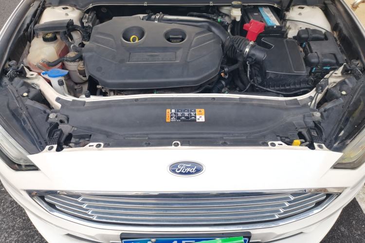 Used Ford Mondeo 2017 EcoBoost 200 Stylish Model Engine Bay