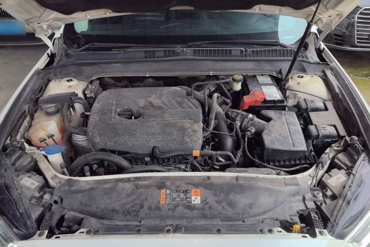Used Ford Mondeo 2017 EcoBoost 180 Luxury Model Engine Bay
