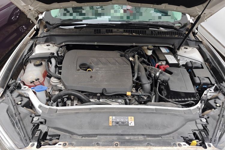 Used Ford Mondeo 2017 EcoBoost 180 Stylish Model Engine Bay