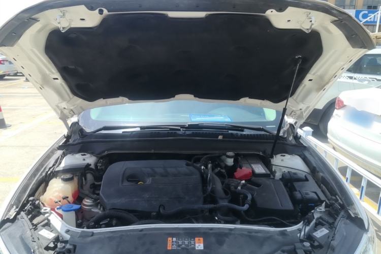 Used Ford Mondeo 2017 EcoBoost 180 Luxury Model Engine Bay