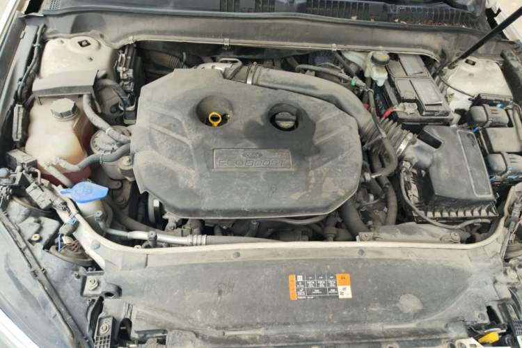 Used Ford Mondeo 2017 EcoBoost 200 Stylish Model Engine Bay