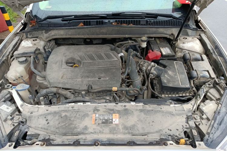 Used Ford Mondeo 2017 EcoBoost 180 Luxury Model Engine Bay
