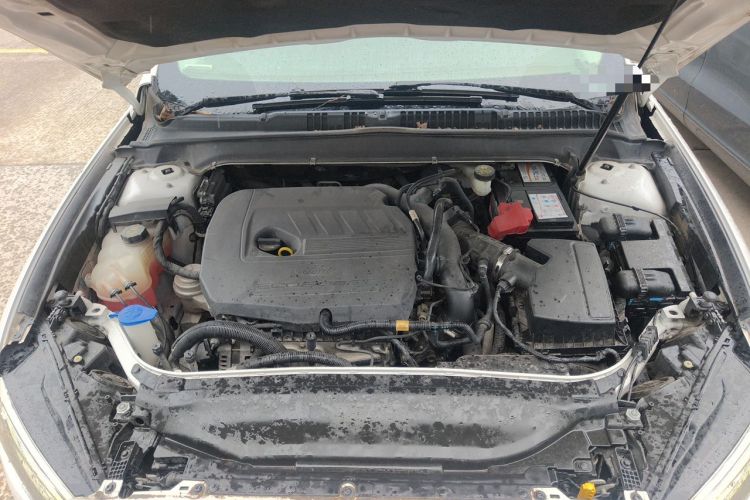 Used Ford Mondeo 2017 EcoBoost 180 Stylish Model Engine Bay