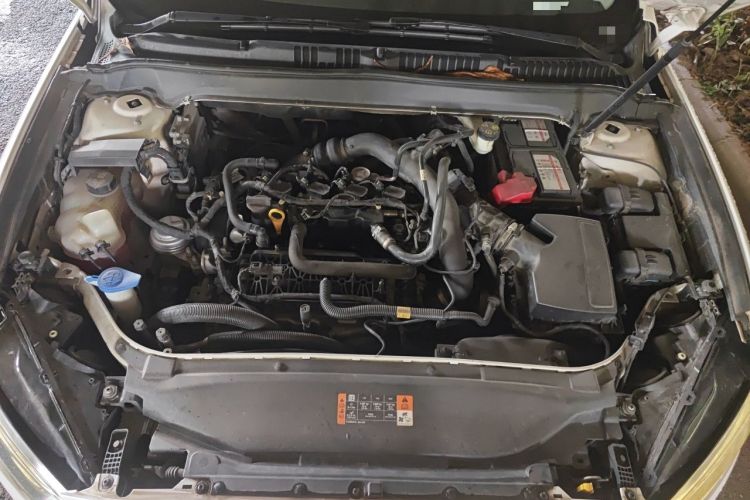 Used Ford Mondeo 2017 EcoBoost 180 Stylish Model Engine Bay