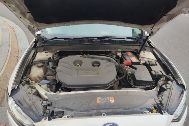 Used Ford Mondeo 2017 EcoBoost 200 Stylish Model Engine Bay