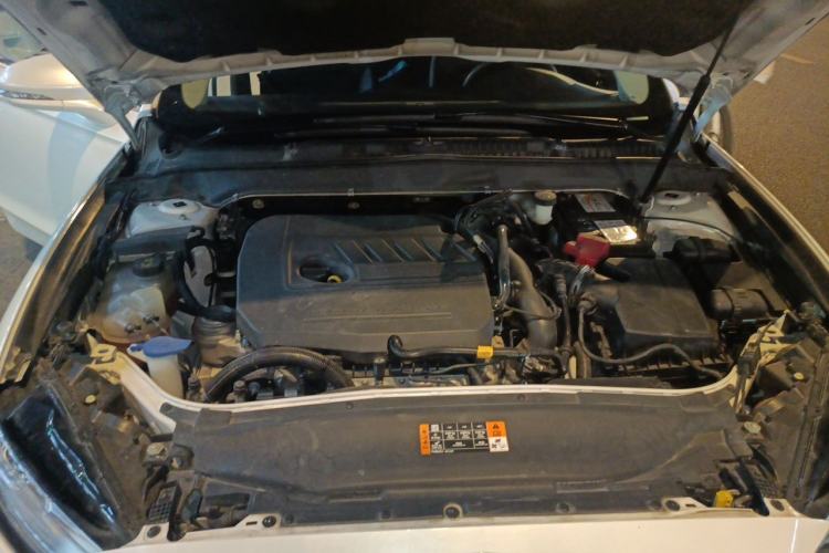 Used Ford Mondeo 2017 EcoBoost 180 Stylish Model Engine Bay